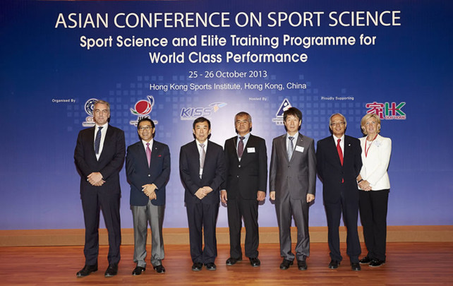 A group photo of Mr Carlson Tong JP, Chairman of the HKSI (2nd from left); Mr Jonathan McKinley, Deputy Secretary for Home Affairs (1st from left); Mr Tang Kwai-nang BBS JP, Vice-chairman of the HKSI (2nd from right); Dr Trisha Leahy, Chief Executive of the HKSI (1st from right) and representatives of the co-organisers, Professor Tian Ye, President of China Institute of Sport Science (3rd from left); Mr Yasutaka Iwagami, Director General of Japan Institute of Sports Science (4th from left) and Dr Dong-sik Chung, President of Korea Institute of Sport Science (3rd from right) at the opening ceremony of the Asian Conference on Sports Science 2013.