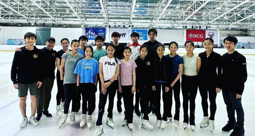 Skaters Bring Home 2 Medals from Asian Open Trophy