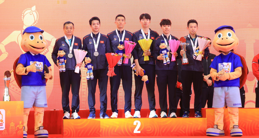 Hong Kong table tennis team clinched a silver medal at the 28th Asian Table Tennis Team Championships 2025 held in Bhubaneswar, India… 