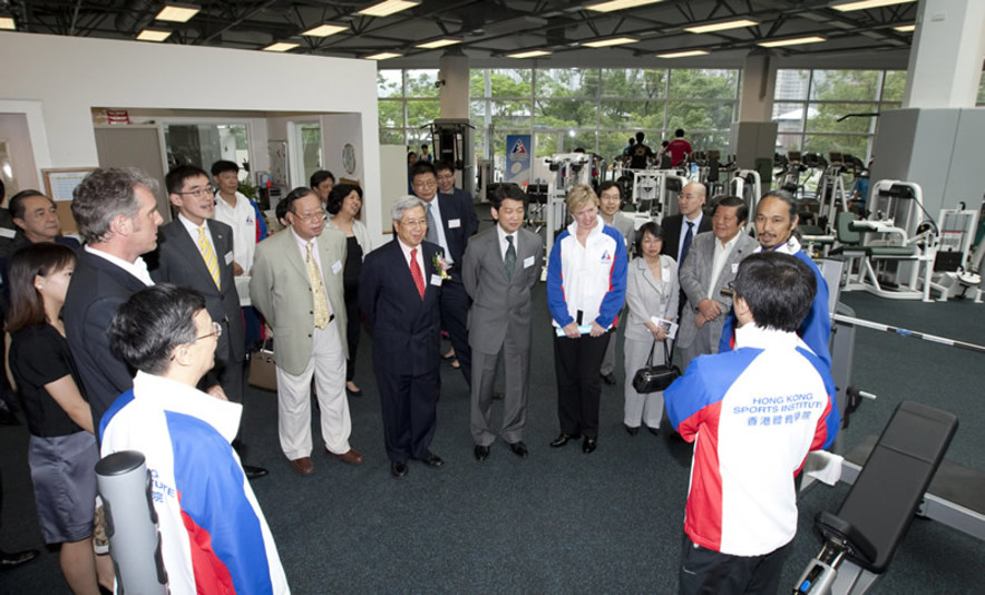 <p>All guests listen to the introduction of the fitness coach at the Fitness Training Centre during the tour.</p>

<ul>
	<li>The upgraded Fitness Training Centre divides into 3 main training sections which include strength and power training, explosive lifting &amp; upper-body strength training and cardiovascular training.</li>
	<li>The Fitness Training Centre has been expanded from about 700 square metres to 1,400 square metres.</li>
</ul>
