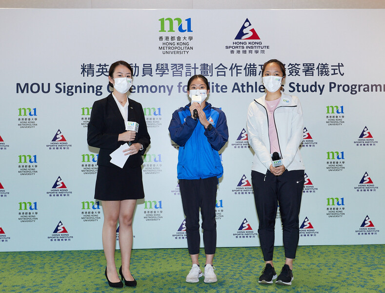 <p>Hong Kong elite gymnast Cheng Lai-chun (middle), who is also a graduate from the HKMU&rsquo;s Bachelor of Sports and Recreation Management and Master of Social Sciences, and Tang Ho-lam (right), a member of the HKMU badminton team and year two&nbsp;student of HKMU&rsquo;s Physiotherapy programme, shared how they enjoyed the university life while pursuing their sports dream.</p>

