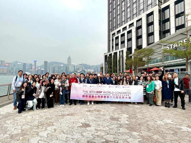 <p>本地遊 &ndash; 維港風情之旅</p>
