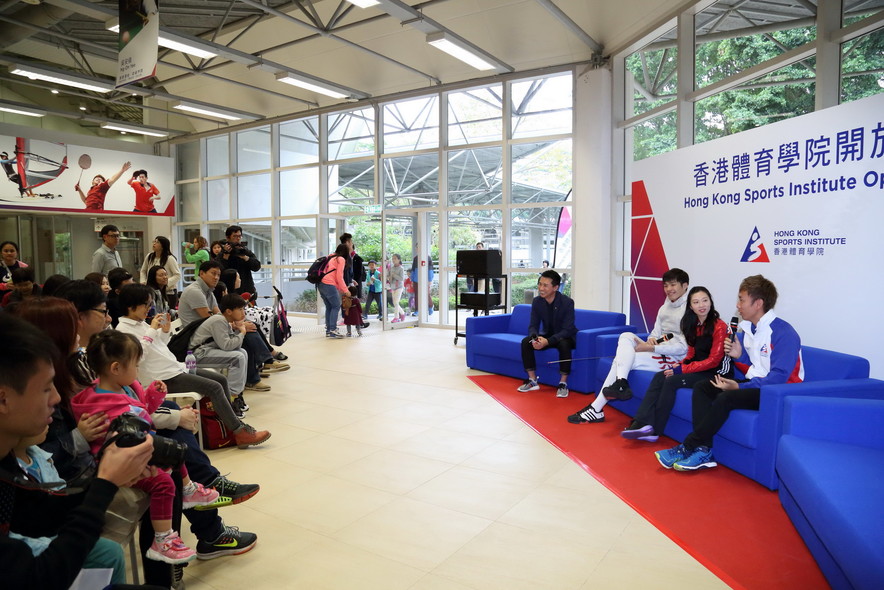 <p>Participants can meet with Hong Kong elite athletes and coaches and talk to them directly.</p>
