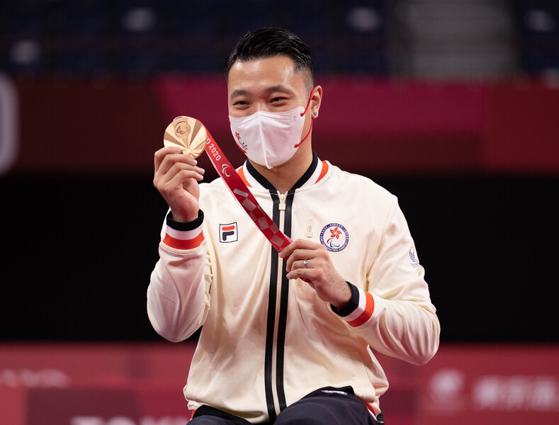 Tokyo Paralympic badminton men&#39;s WH2