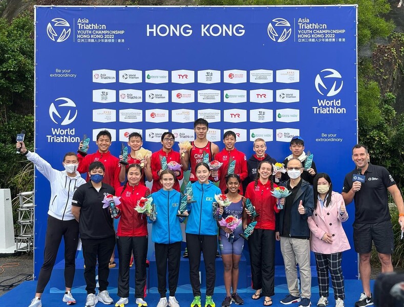 From back row left:&nbsp;Lam Lok-shi,&nbsp;Wong Nok-hei,&nbsp;Chu