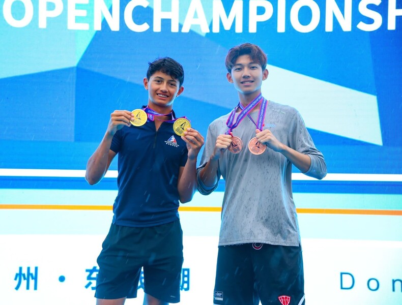 Peter Jessop（左）及馬鈺（圖片來源：2023 ILCA Asian Open