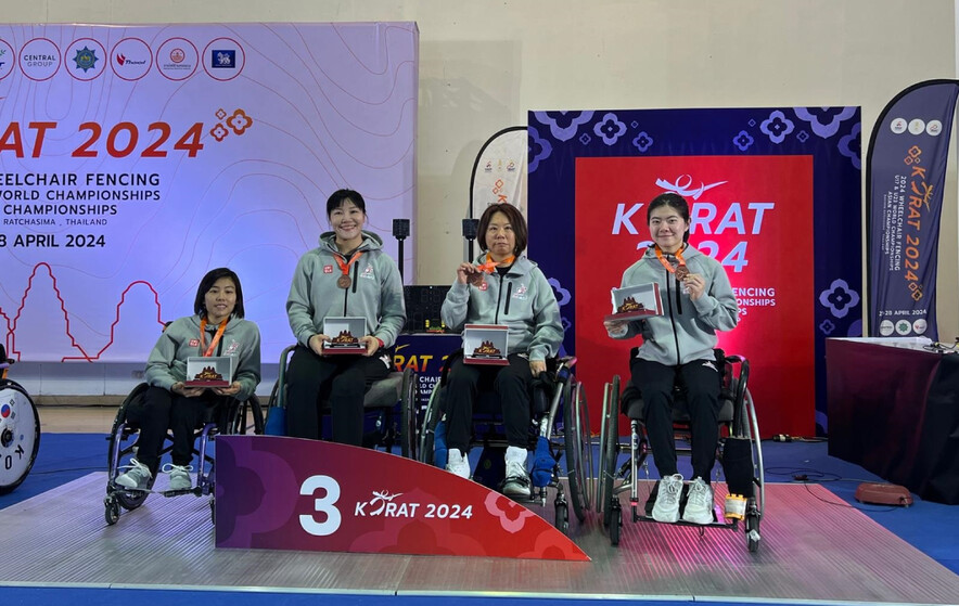 Women&#39;s epee team&nbsp;(Photo: Sports Association for the