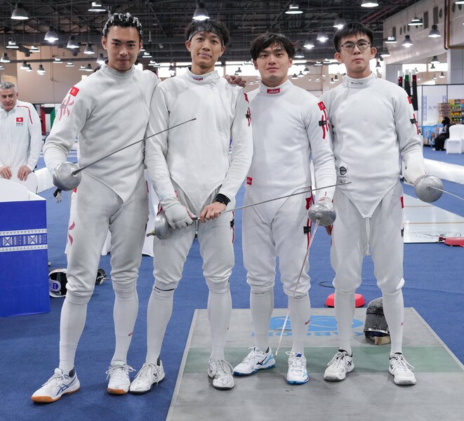 Men&#39;s Epee Team
(Photo: International Fencing Federation)