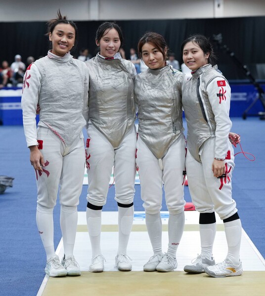 Women&#39;s Foil Team
(Photo: International Fencing Federation)