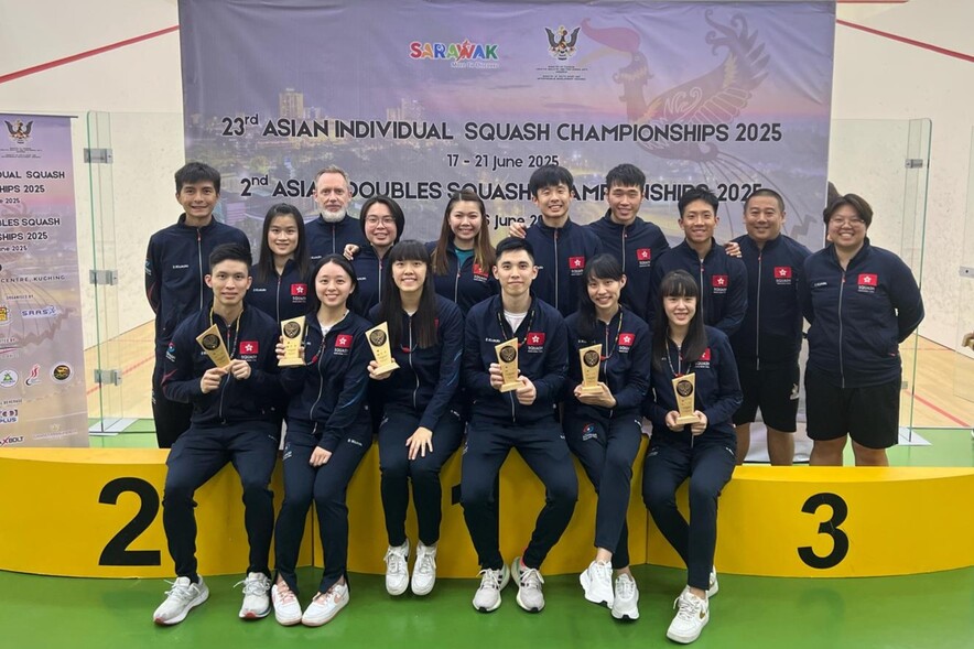 (From left, front row)

Wong Chi-hin, Wong Po-yui, Tse Yee-lam, Tang