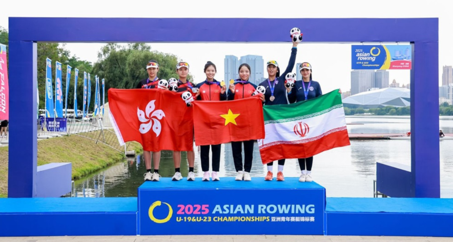 Chen Wai-hei and Cheung Yuen-shan (1st and 2nd from left) (Photo: Hong