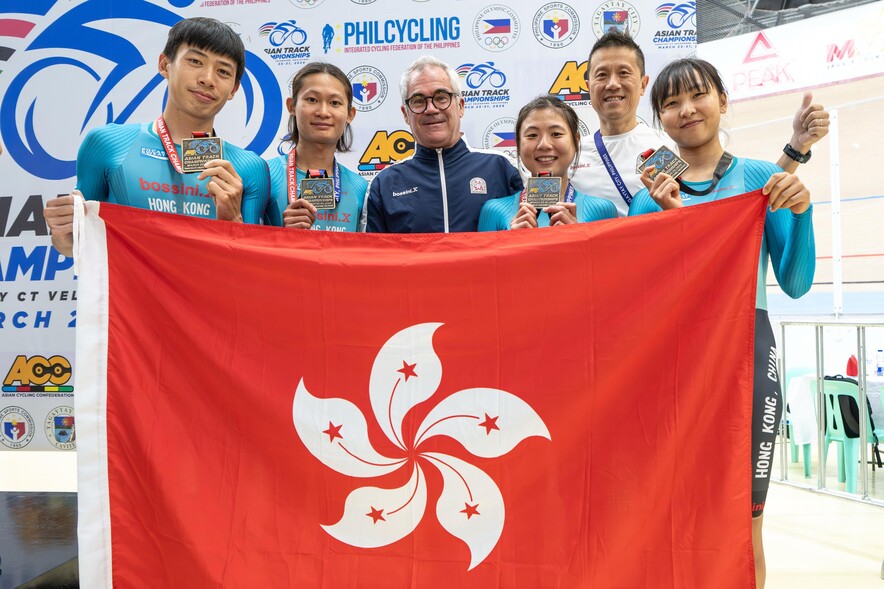 (1st&nbsp;and 2nd&nbsp;from left)&nbsp;Tso Kai-kwong,&nbsp;Chu