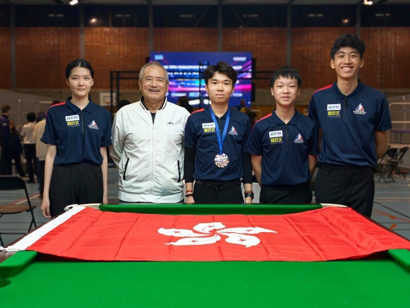Chan Fai-hang&nbsp;(middle)&nbsp;(Photo:&nbsp;Billiard Sports Council