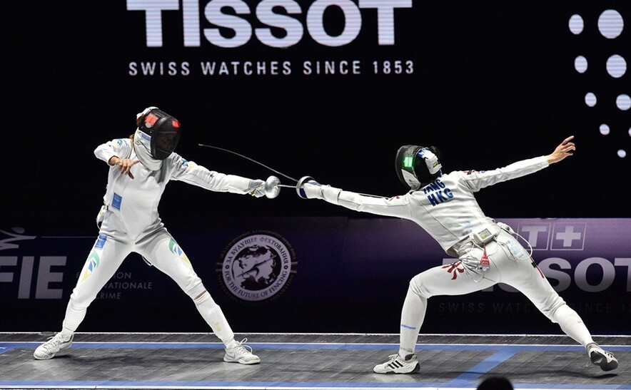 右：江旻憓（圖片來源：International Fencing Federation）